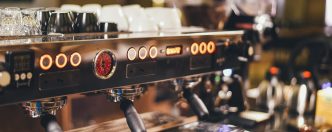 Un peu snobinards nos cafés bars parisiens ?