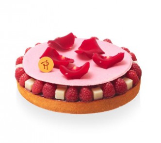 Pierre Hermé réinterprète l'Ispahan avec sa collection Fetish